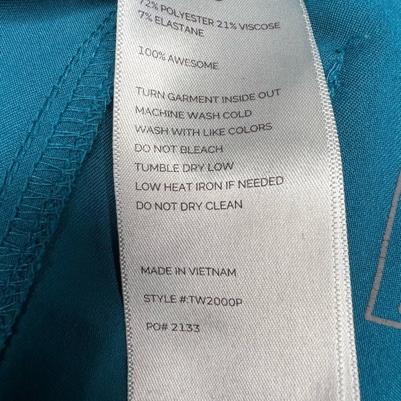 Figs scrubs size XS/P - Picture 5 of 5